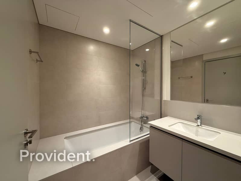 High Floor | Best layout | Burj Khalifa View - Image 9