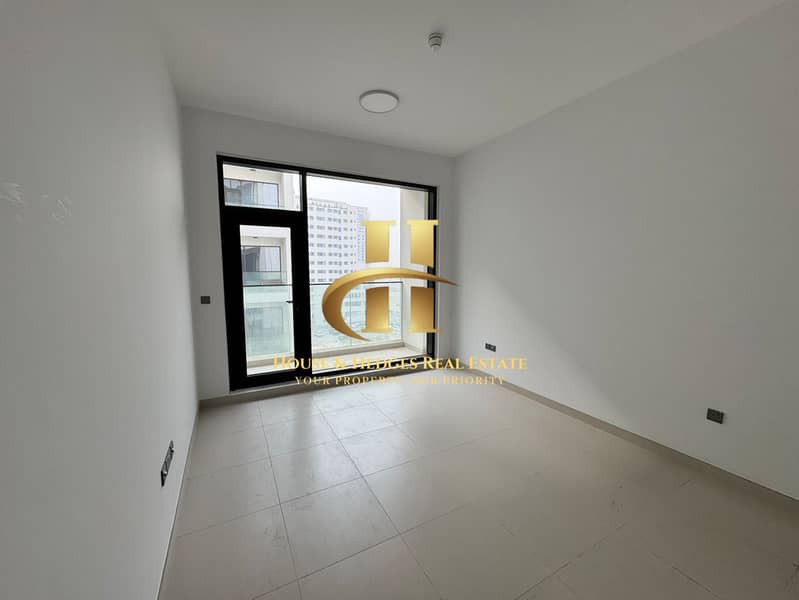 Stunning 2 BHK | Ready to Move | Inquire Now - Image 9