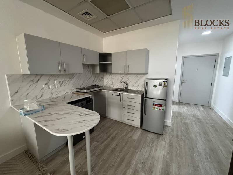 EXCLUSIVE | STUDIO W/ BALCONY | UPGRADED - VACANT