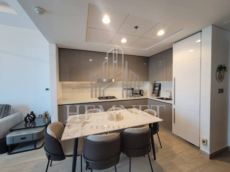 Furnished Luxury | High Floor | Vacant - Image 6