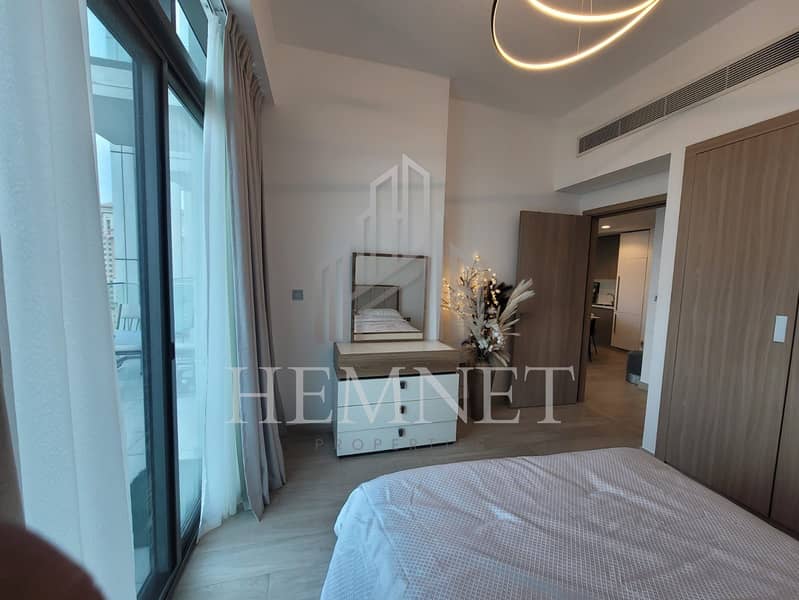 Furnished Luxury | High Floor | Vacant - Image 8