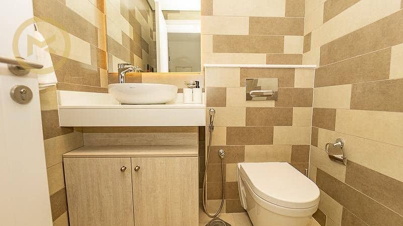 1 BEDROOM| SEA VIEW| Spacious Unit - Image 12