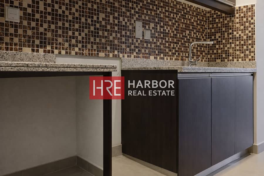 Spacious Studio | Ready to Move In | With Balcony