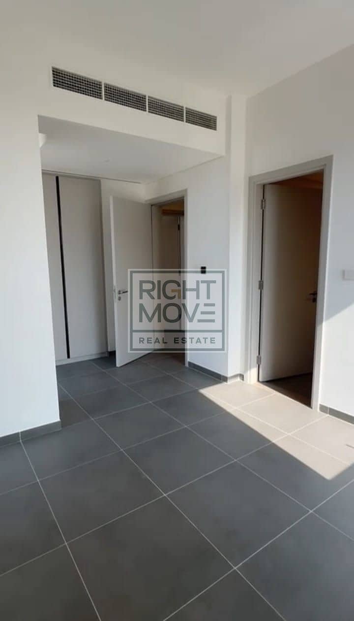 4-BEDROOM VILLA FOR RENT | SINGLE ROW |SIDE GARDEN - Image 6