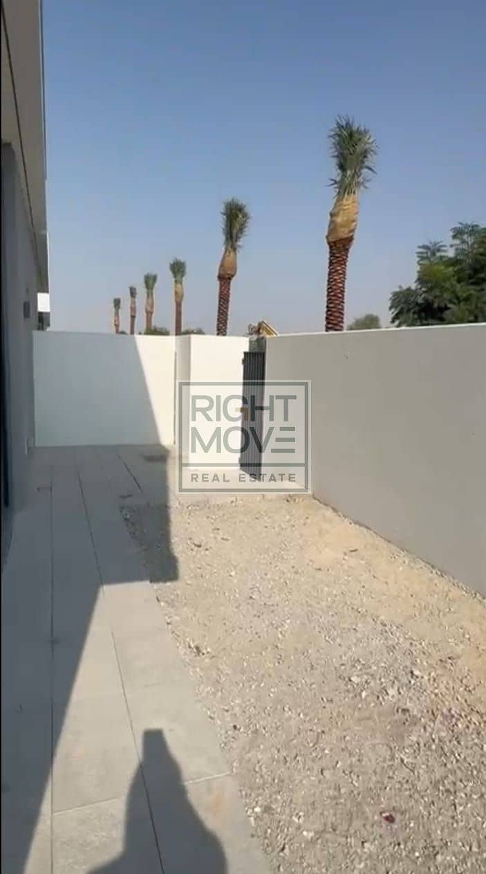 4-BEDROOM VILLA FOR RENT | SINGLE ROW |SIDE GARDEN - Image 16