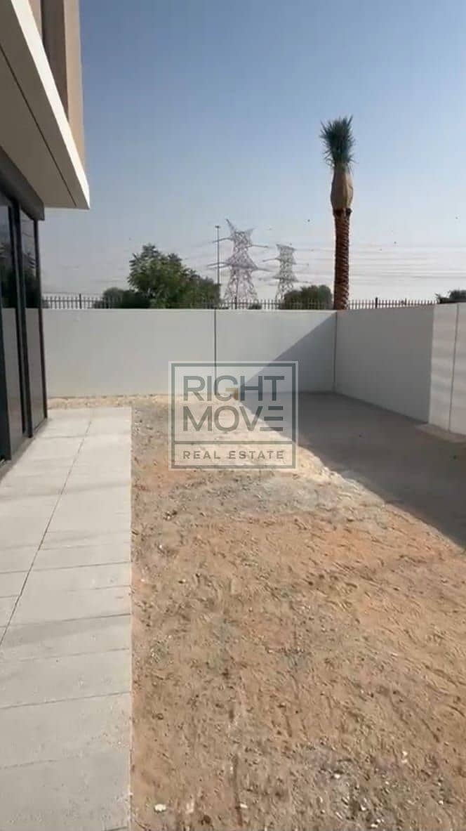 4-BEDROOM VILLA FOR RENT | SINGLE ROW |SIDE GARDEN - Image 17