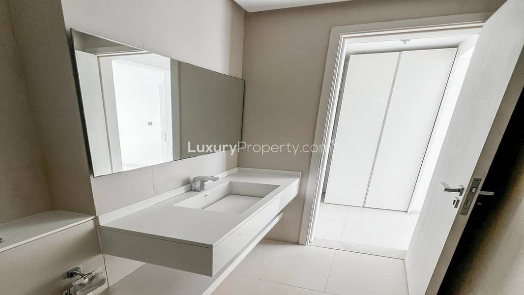 Prime Location | Close To Mall | Near Metro - Image 9