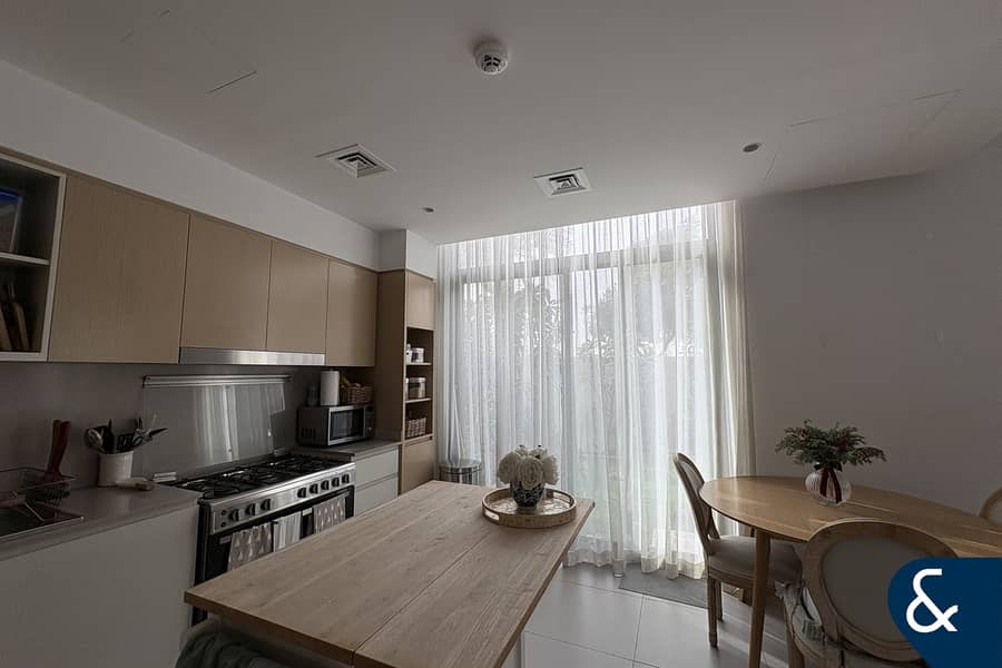 4 Bedroom | Private Garden | Available March