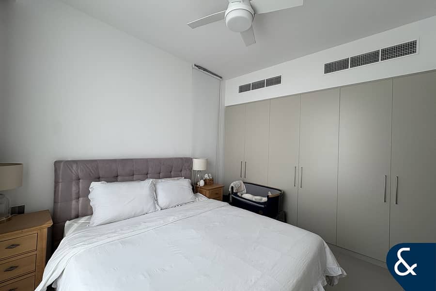 4 Bedroom | Private Garden | Available March - Image 12