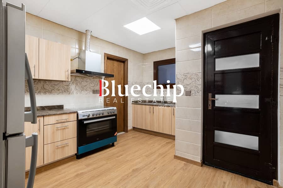 Fully Upgraded | Fully Furnished | Elevator - Image 8