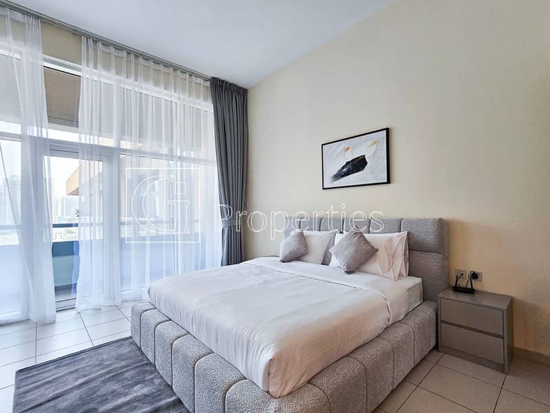 Fully Furnished | Lake View | High-ROI