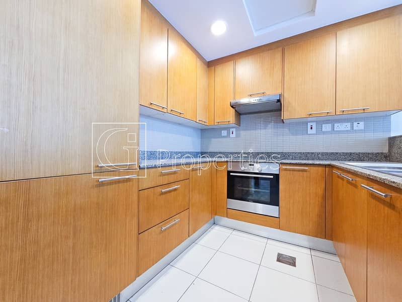 Fully Furnished | Lake View | High-ROI - Image 10