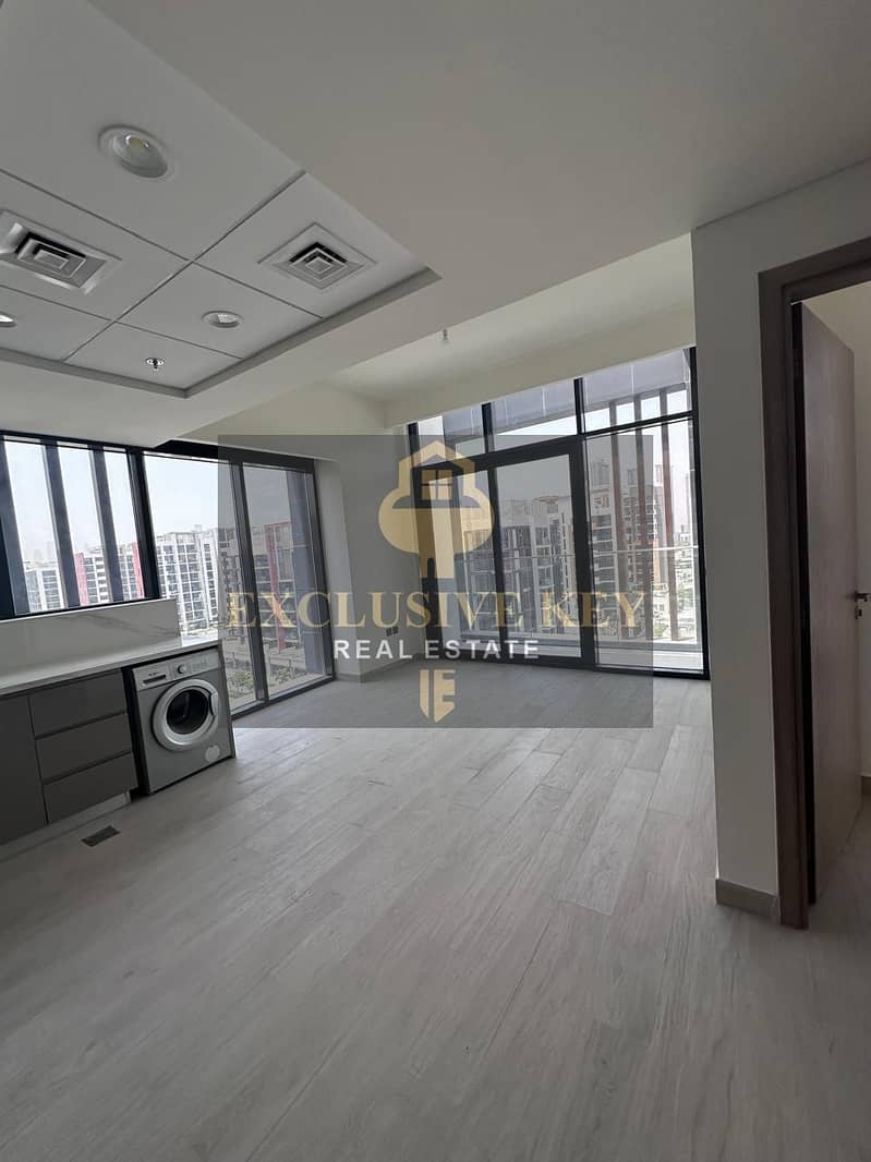 Perfect Home in Azizi Riviera | 1BR Boulevard View - Image 11