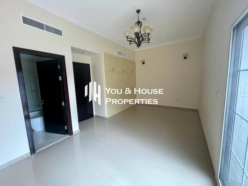 Modern 3-Bedroom Villa | With Fitted Kitchen I Stylish Finishes - Prime Location - Image 23