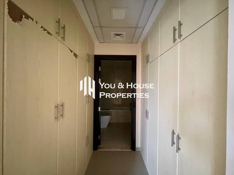 Modern 3-Bedroom Villa | With Fitted Kitchen I Stylish Finishes - Prime Location - Image 24