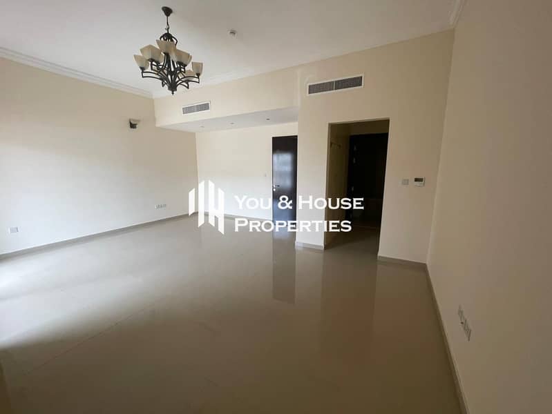 Modern 3-Bedroom Villa | With Fitted Kitchen I Stylish Finishes - Prime Location - Image 25