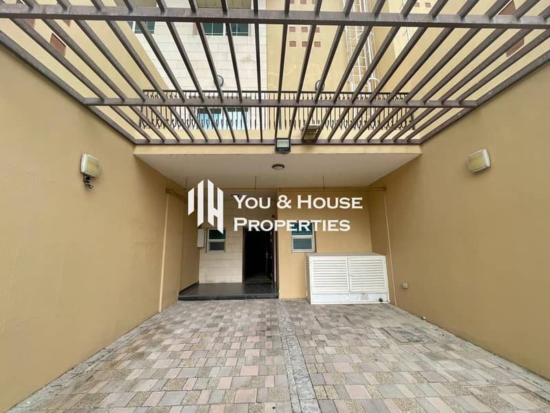 Modern 3-Bedroom Villa | With Fitted Kitchen I Stylish Finishes - Prime Location - Image 33