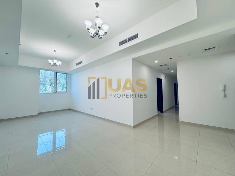 Spacious 3bhk | Close to Beach | Prime Location - Image 11