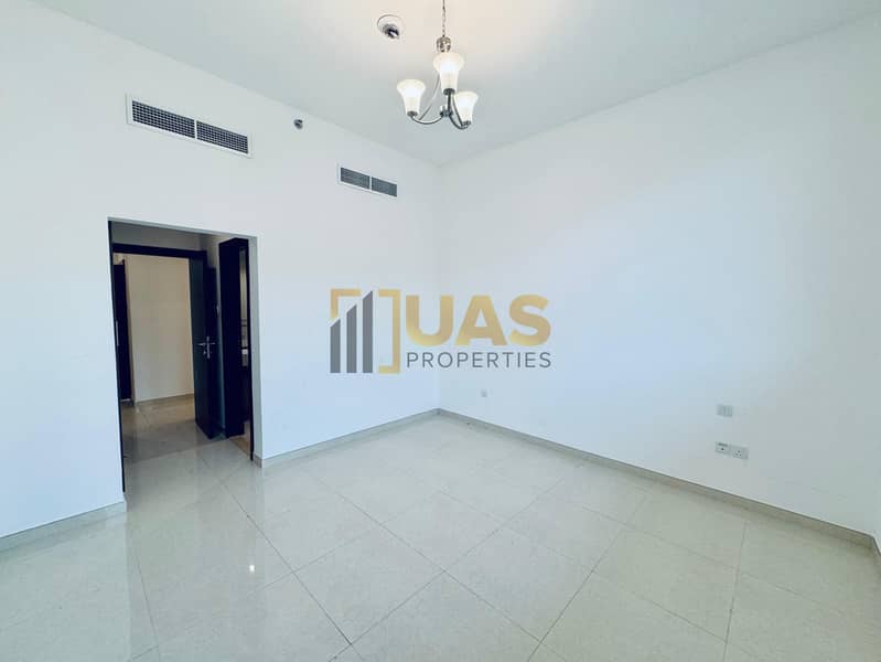 Spacious 3bhk | Close to Beach | Prime Location - Image 14