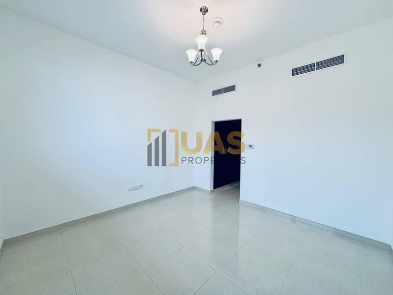 Spacious 3bhk | Close to Beach | Prime Location - Image 16