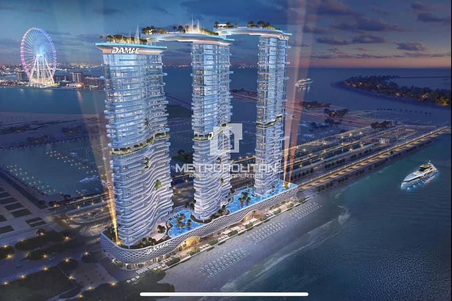 Luxurious Beachfront with Stunning Marina Views - Image 14