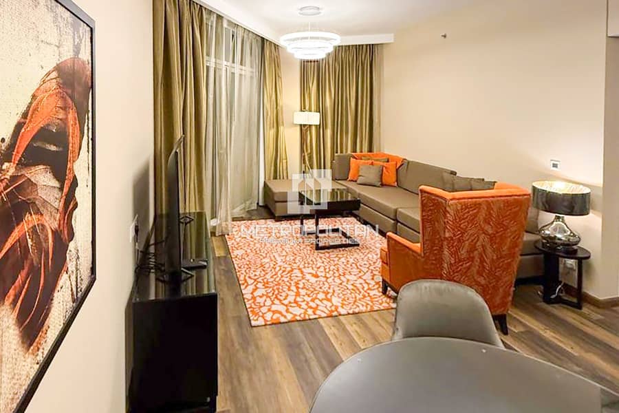 Bright Furnished Unit| Pool View| Spacious Balcony