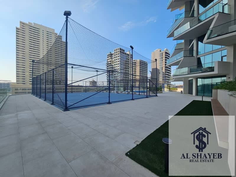 spacious 1-bedroom - Image 11