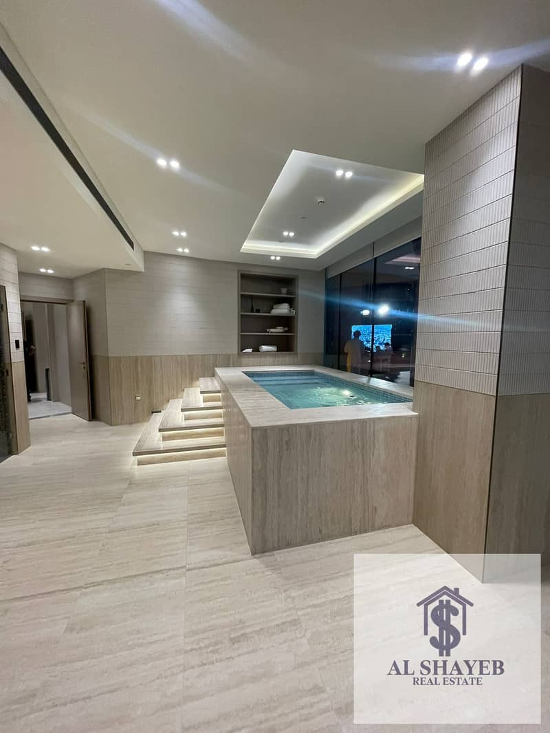 spacious 1-bedroom - Image 13