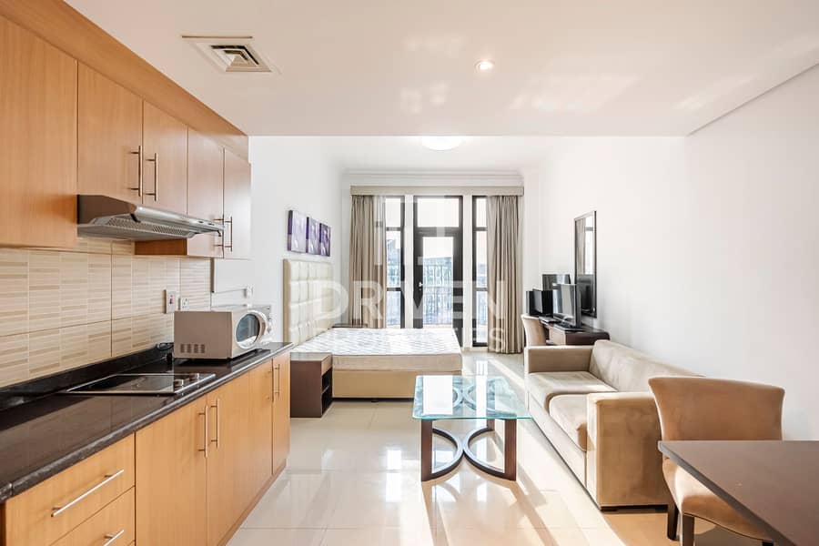 Bright Studio | Fully Furnished | Investors Deal