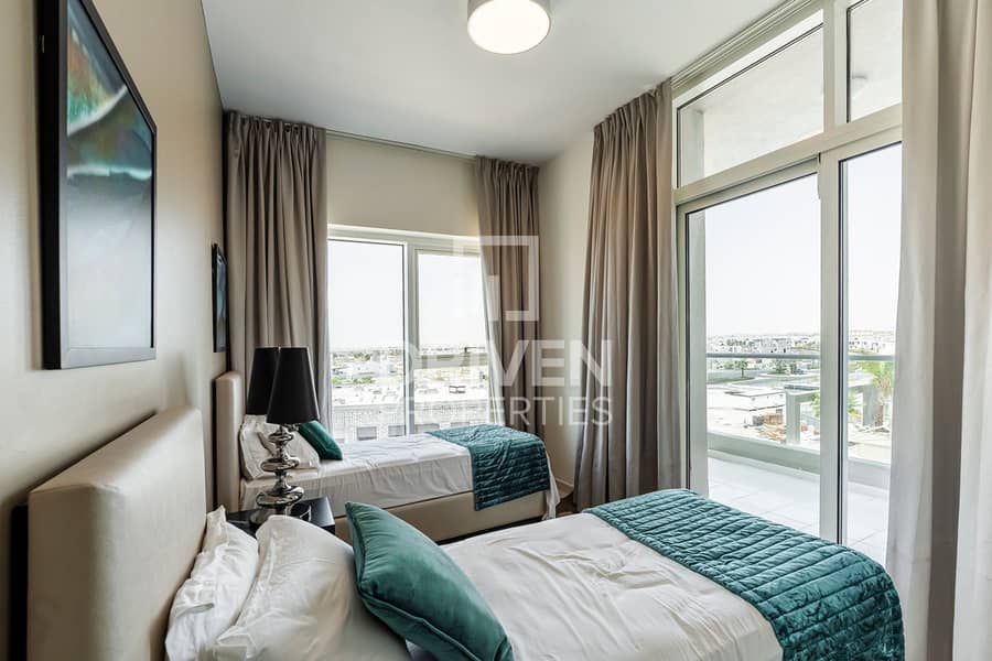 Brand New Unit | Vacant | Fully Furnished - Image 10
