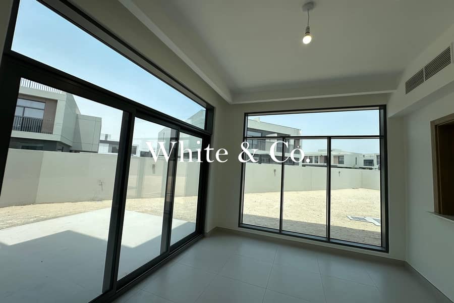 Semi-detached Villa | Rooftop | Large Plot