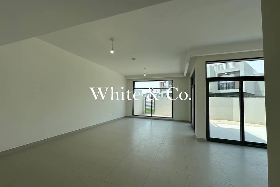 Semi-detached Villa | Rooftop | Large Plot