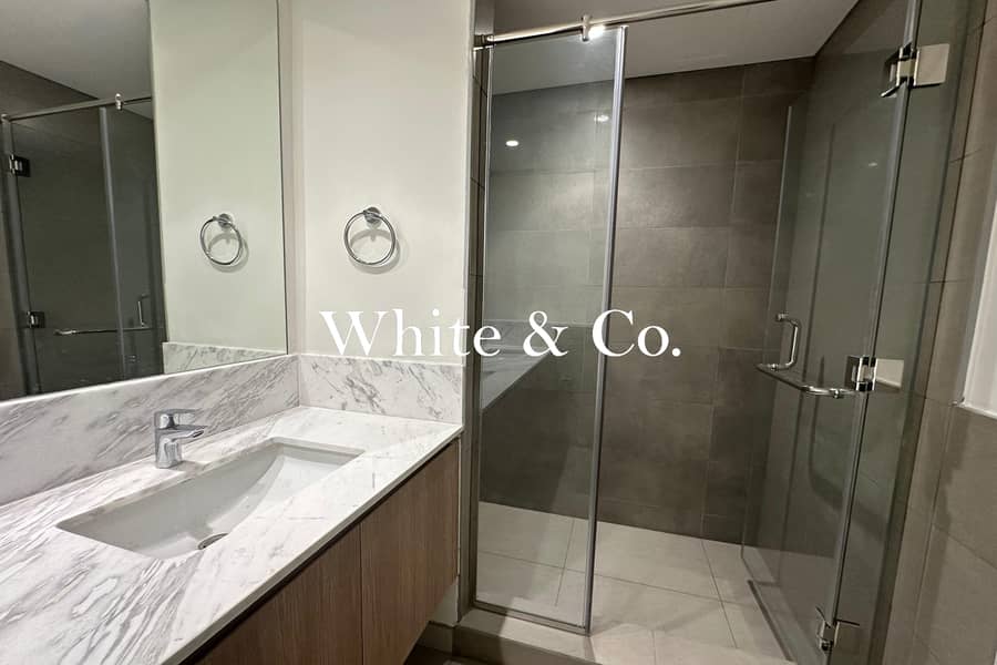 Semi-detached Villa | Rooftop | Large Plot - Image 11