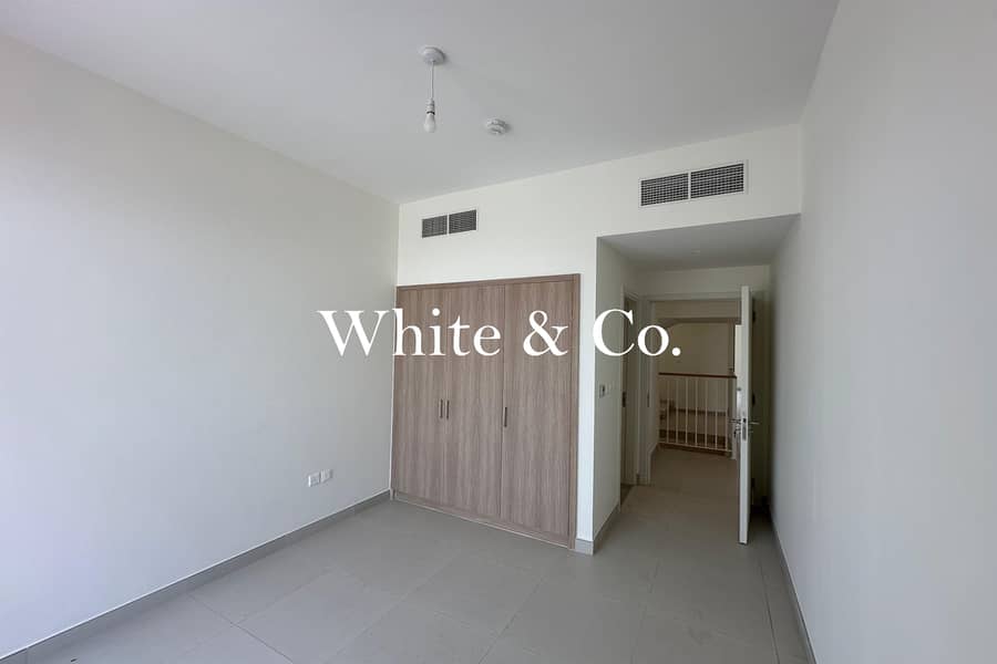 Semi-detached Villa | Rooftop | Large Plot - Image 14