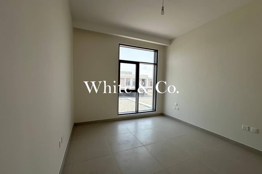 Semi-detached Villa | Rooftop | Large Plot - Image 18