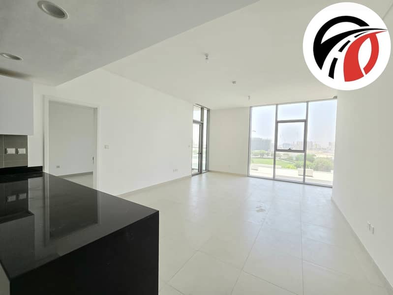 Spacious Apartment ! Pool Facing ! With All Aminities ! Read to move