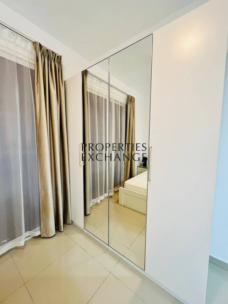 Fully Furnished / Open view / Ready to move