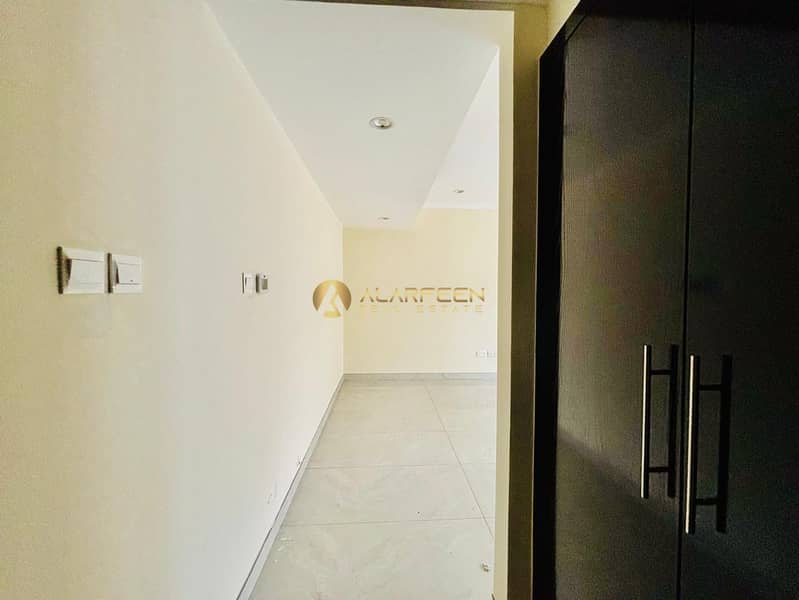 Community View | Prime Location | Spacious Unit - Image 21