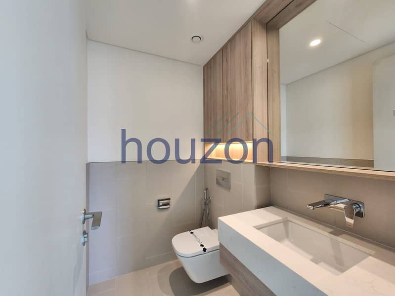 Spacious 3BR | Park View | Vacant | Chiller Free - Image 14