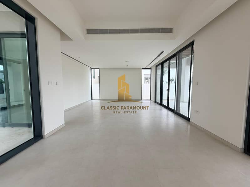 On Park | Beautiful View | Best Location | 4 beds