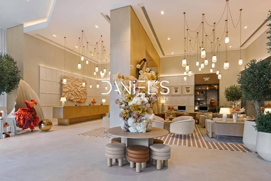 Direct Mall Access | City View | Best Priced Vida