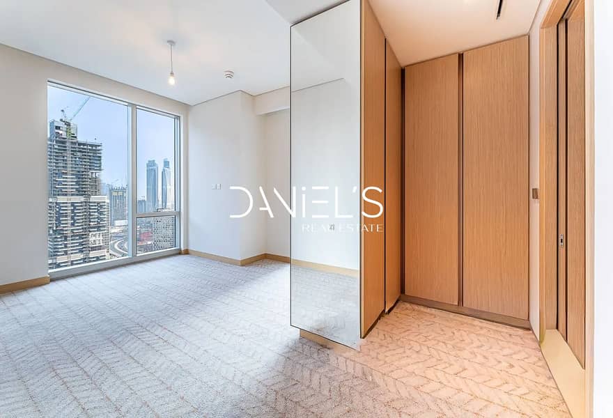 Direct Mall Access | City View | Best Priced Vida