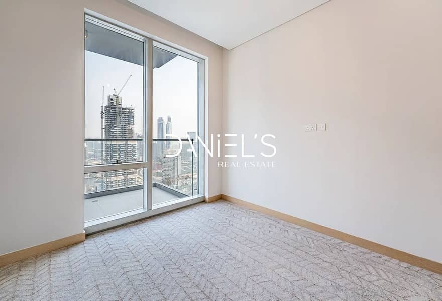 Direct Mall Access | City View | Best Priced Vida - Image 9