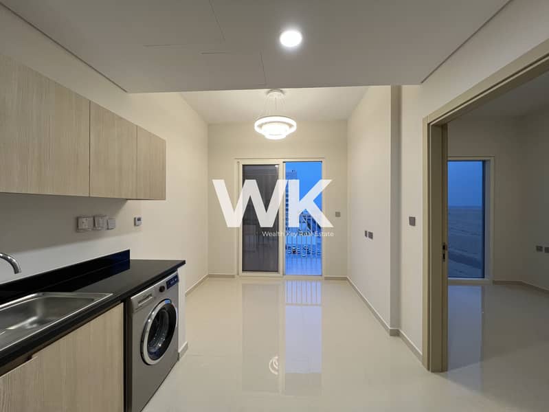 Brand New 1BR/Equipped kitchen /Ready to movein