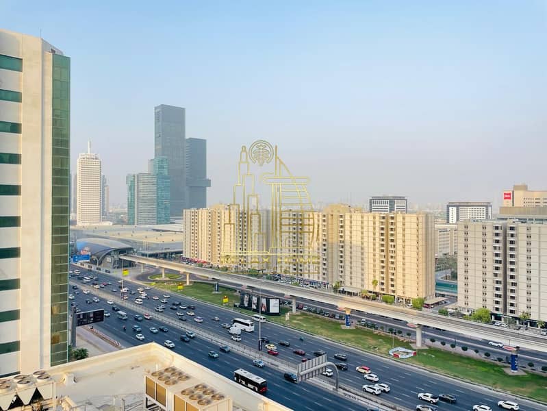 Lavish 1BHK | Chiller Free | Close Metro | Amazing Layout - Image 7