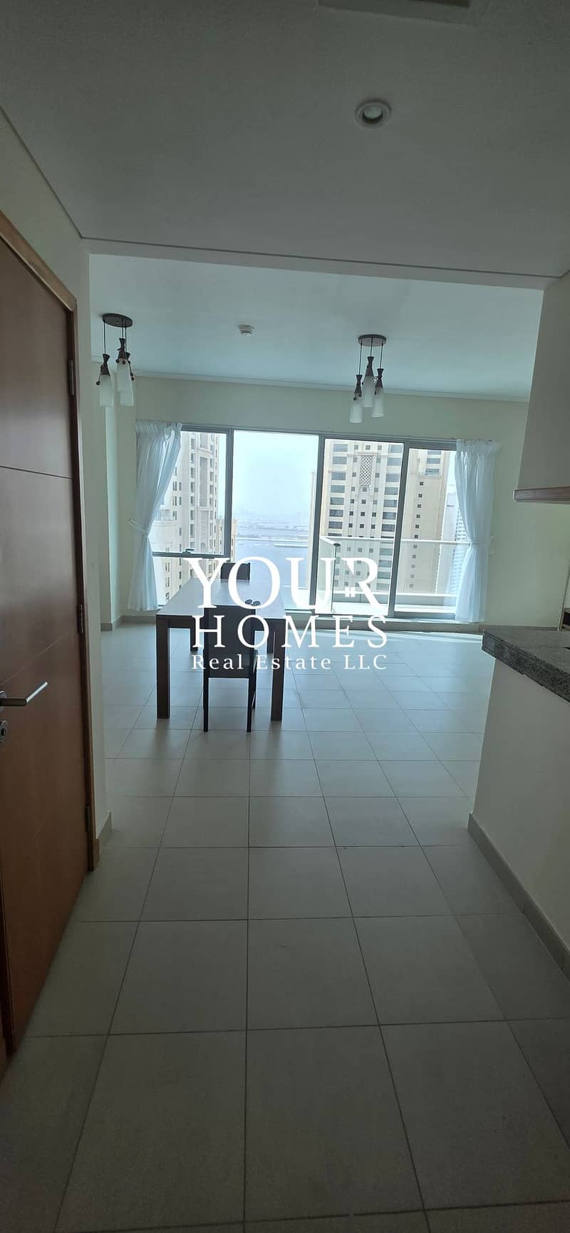 Spacious 1 br, luxury location, vacant - Image 7