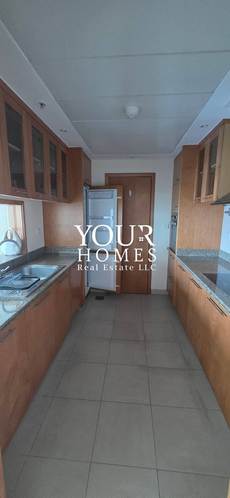 Spacious 1 br, luxury location, vacant - Image 8