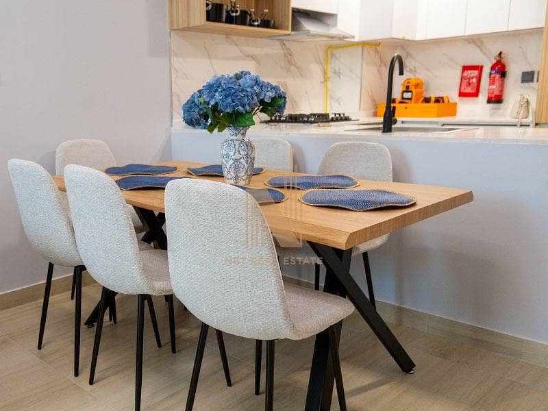 Fully Furnished | Spacious | Pool View - Image 6