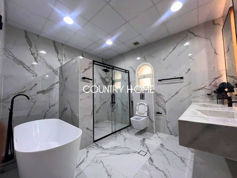 Grand 5BR Mansion Villa with Private Pool - Image 21