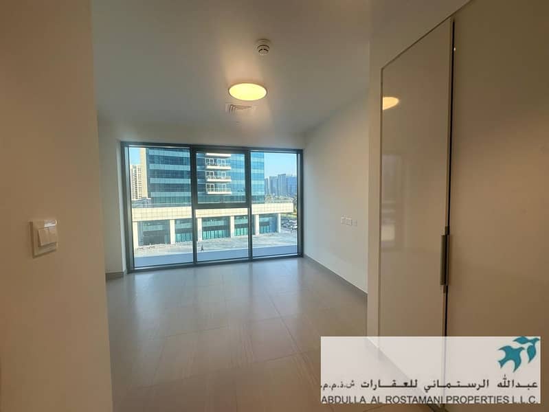 Luxurious 2 Bedroom Apartment - Image 18